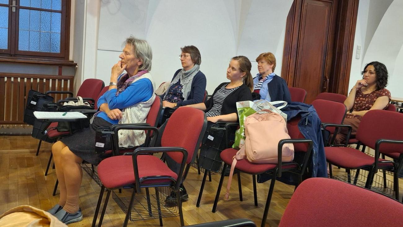 Účastníčky verejnej prednášky Čítanie evanjelia – mýtus a antimýtus
