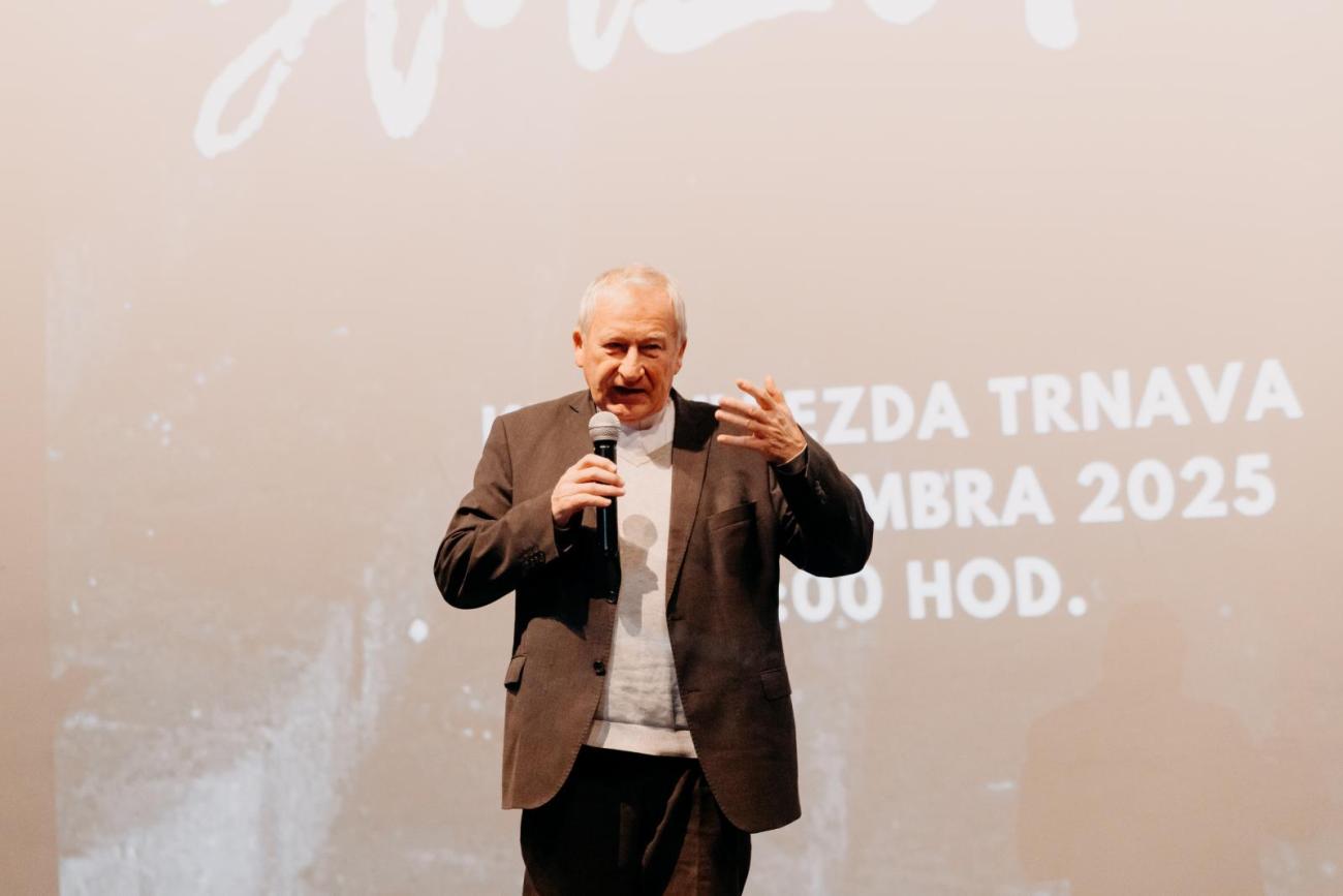 Spomienka na jezuitu Martina Viskupiča počas premiéry filmu