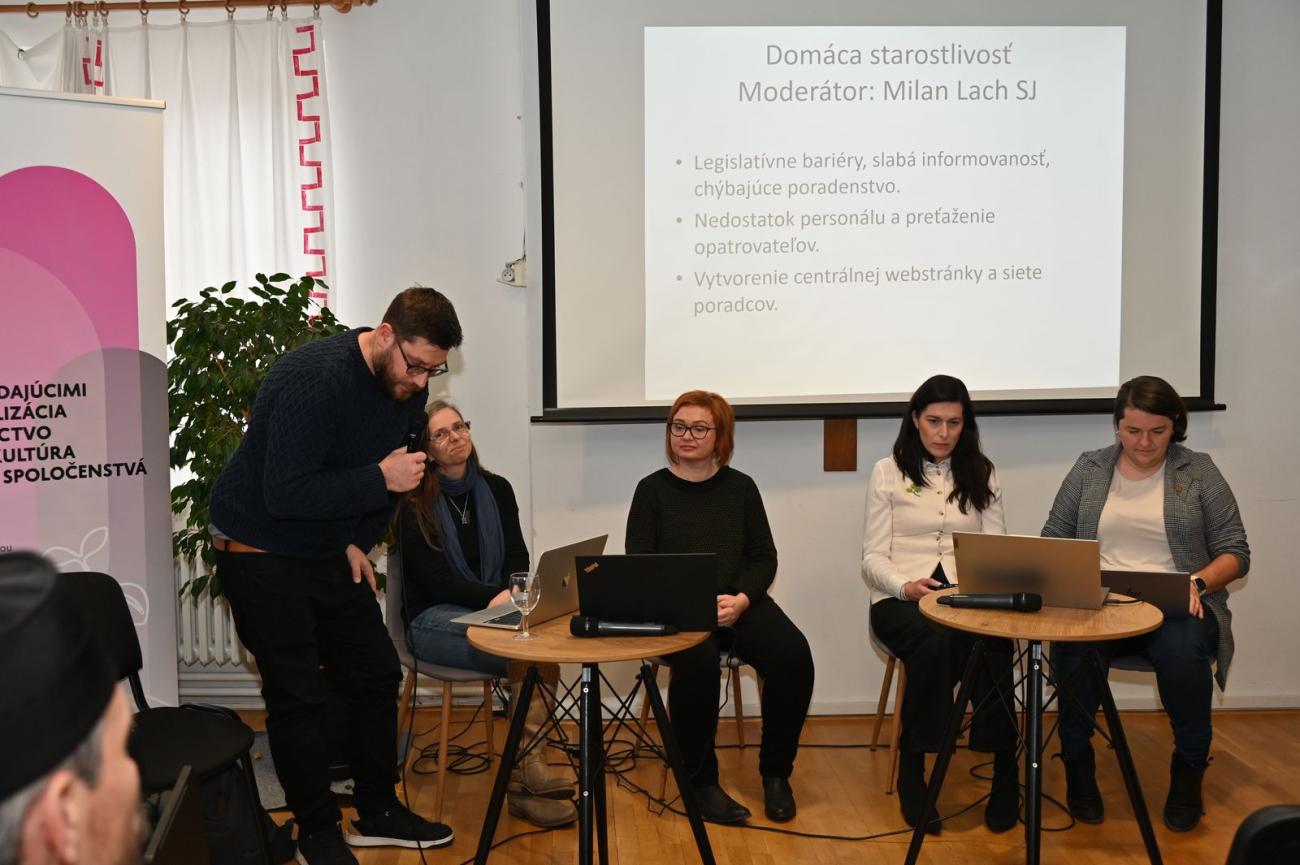 Prezentácia výsledkov skupiny o domácej starostlivosti